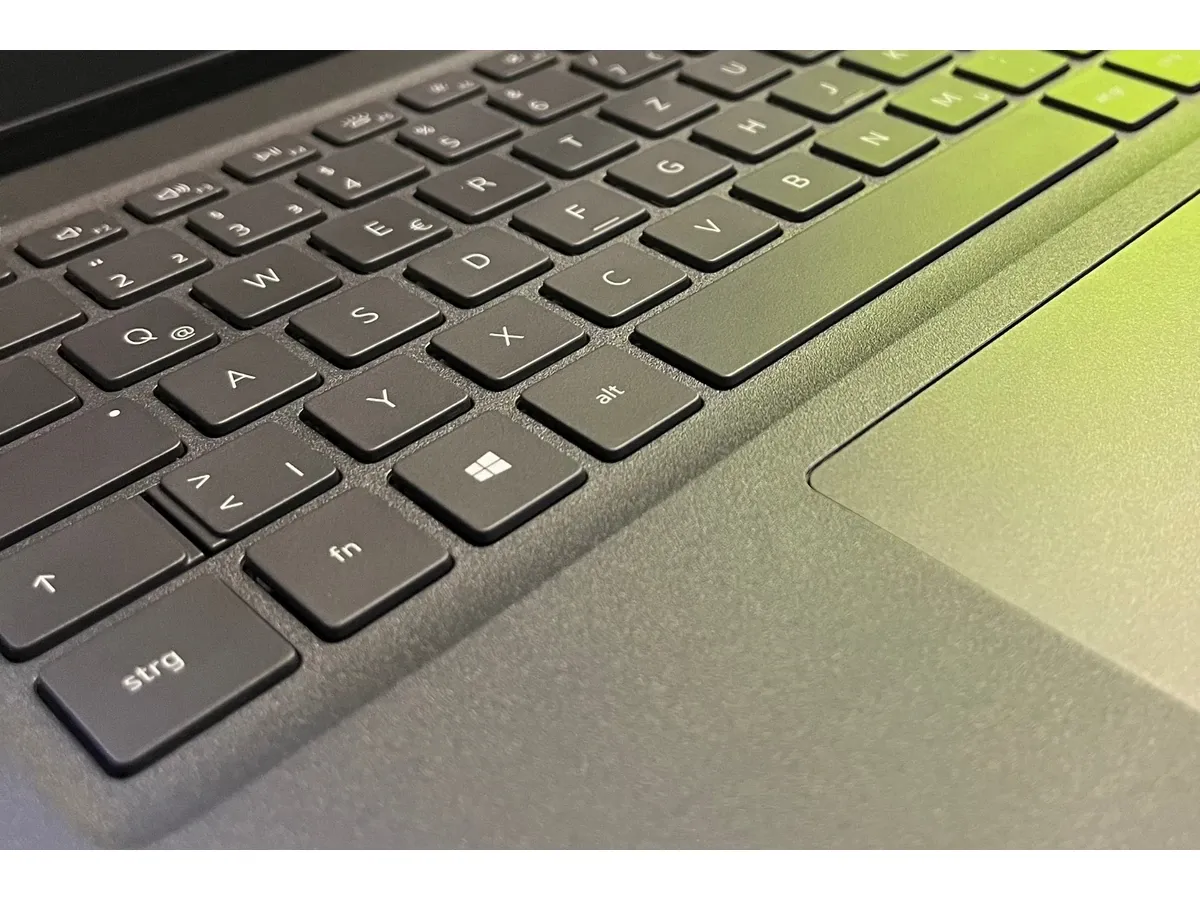 Dell Latitude 3540 - Core I5-1335U - 3600GHz 10/12/ ОЗУ16 DDR4/ SSD256 M2/15,6* 1920*1080 /WIN10PRO — фото 4