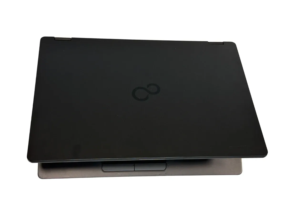 FUJITSU LIFEBOOK U7310  Core  i5-10210U - 1800GHZ 4/8 / 16GB RAM / 256 SSD WITH ORIGINAL ADAPTOR 13,3* FULL HD IPS — фото 5