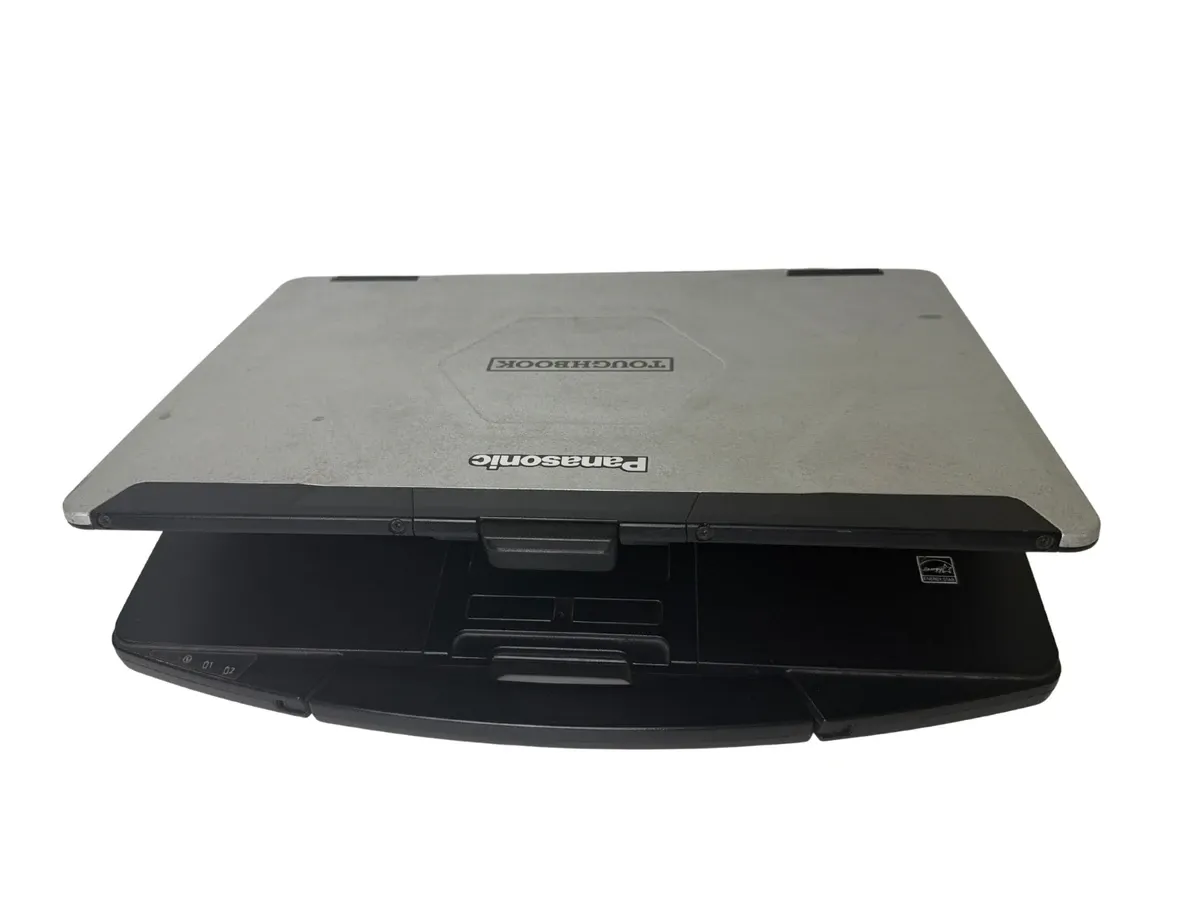 PANASONIC СF-54  Core i5 7300U -2400GHZ 2/4 /RAM 8/256 SSD  VGA WITH AC 14  HD IPS LAPTOP — фото 3