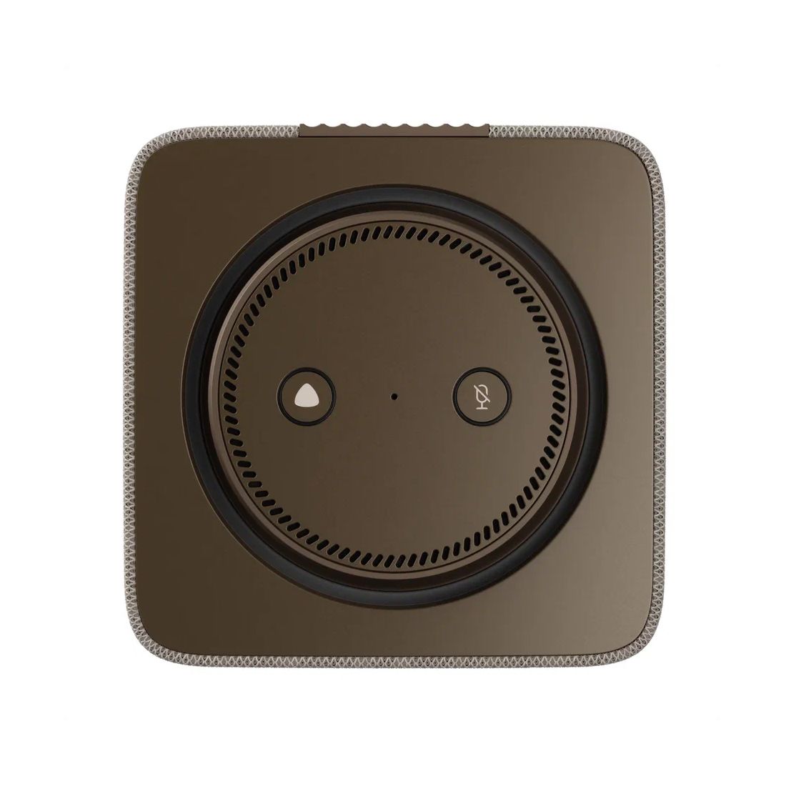 Умная колонка, Яндекс, YNDX-00053E, Яндекс Станция Макс с Zigbee, 65Вт, (2х15Вт 20мм, 2х10Вт 38мм, 1х40Вт 88мм), 7 микрофонов (+1 в пульте), 45–20 000 Гц, Wi-Fi (2,4–5 ГГц), Bluetooth 5.0, AUX OUT, HDMI 2.0, Бежевый — фото 3